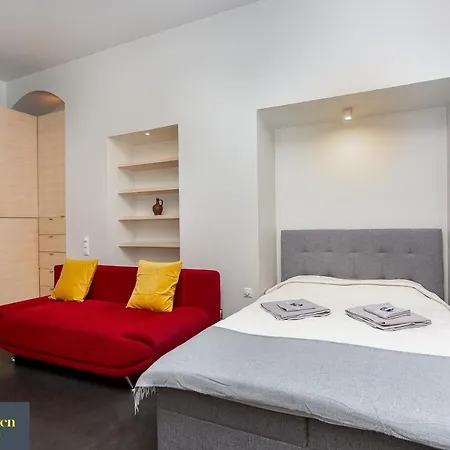 Seven - Old Town Apartamento