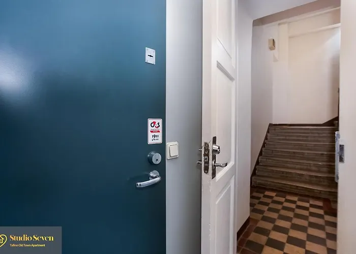 Apartment Seven - Old Town Tallinn