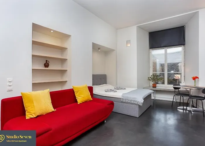 Seven - Old Town * 塔林